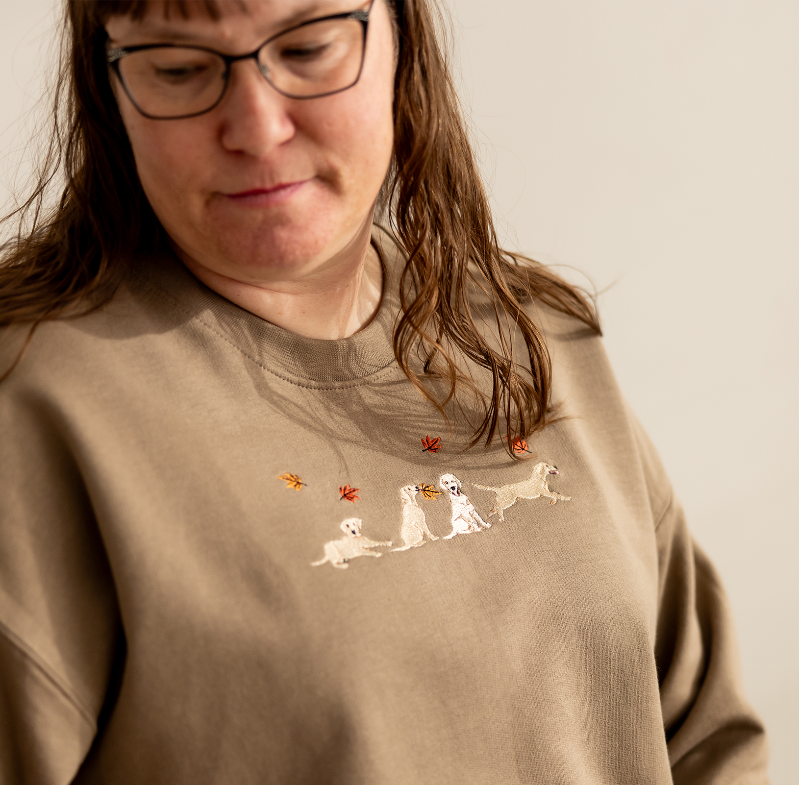 Dog & Leaves | Crewneck Sweatshirt