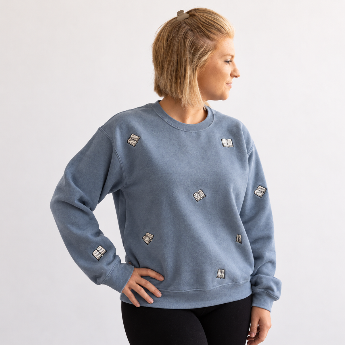 Books | Little's | Embroidered Crewneck Sweatshirt