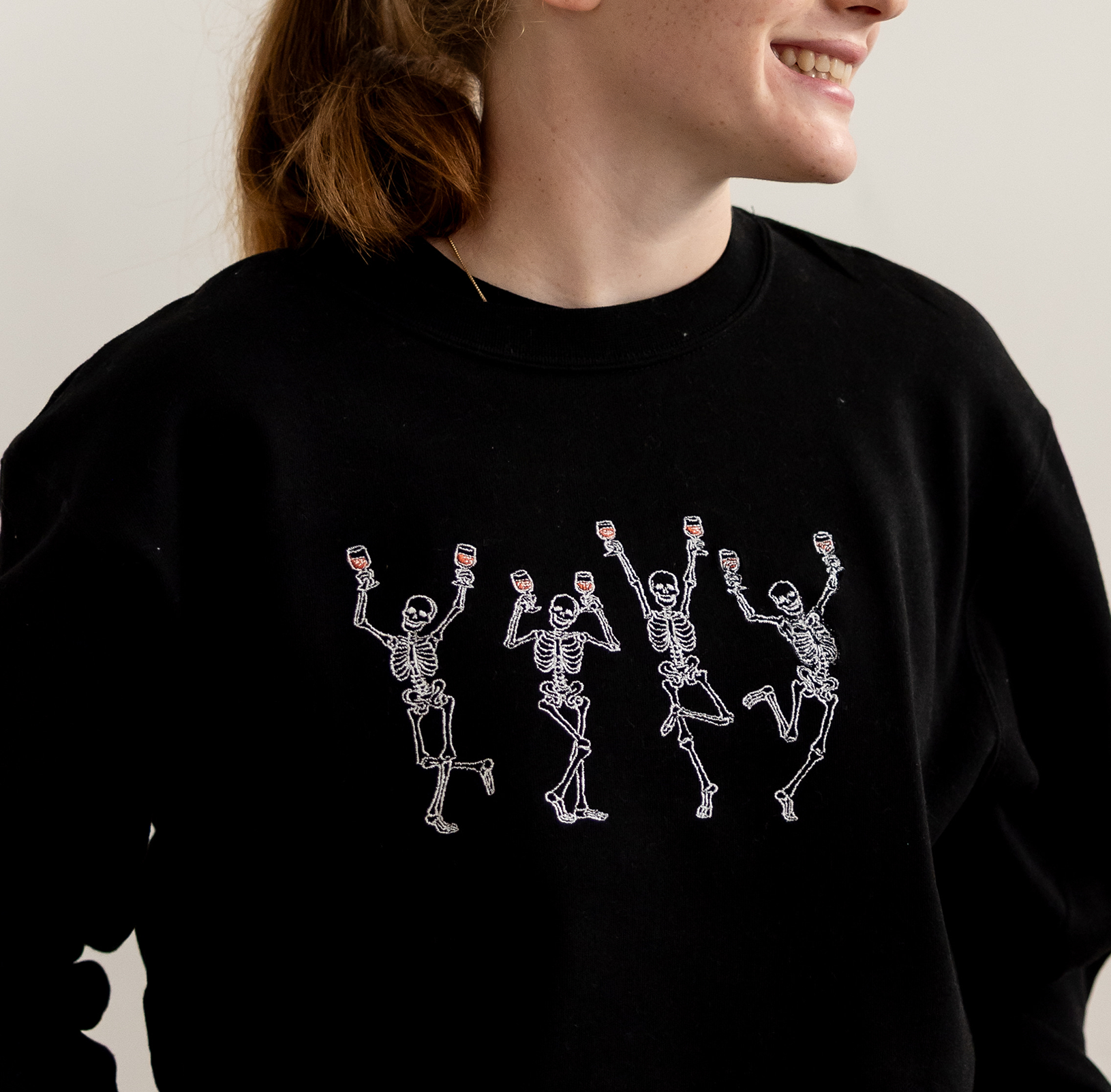 Wine & Bones | Crewneck Sweatshirt