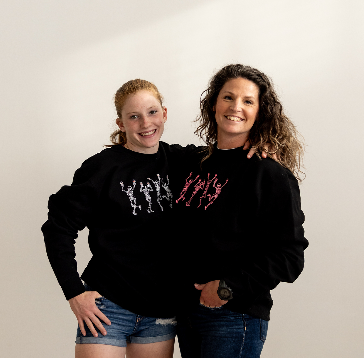 Wine & Bones | Crewneck Sweatshirt